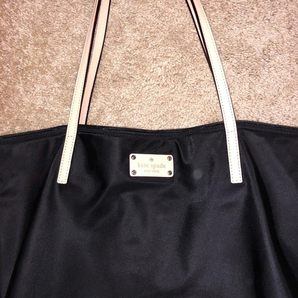 Kate Spade Tote - Picture 5 of 6